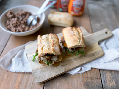 Sandwich med brasierede oksekød og Wispy Zero Sauce Chipotle Mayo