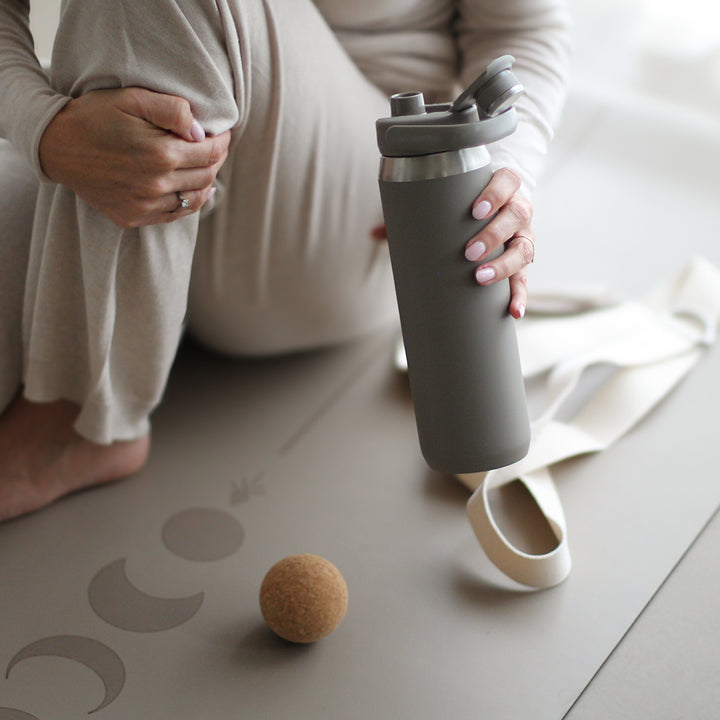 AYA&IDA Sports Bottle - Driftwood (950ml)