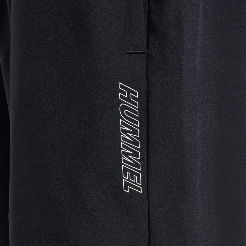 Hummel TE Base Woven Shorts - Black