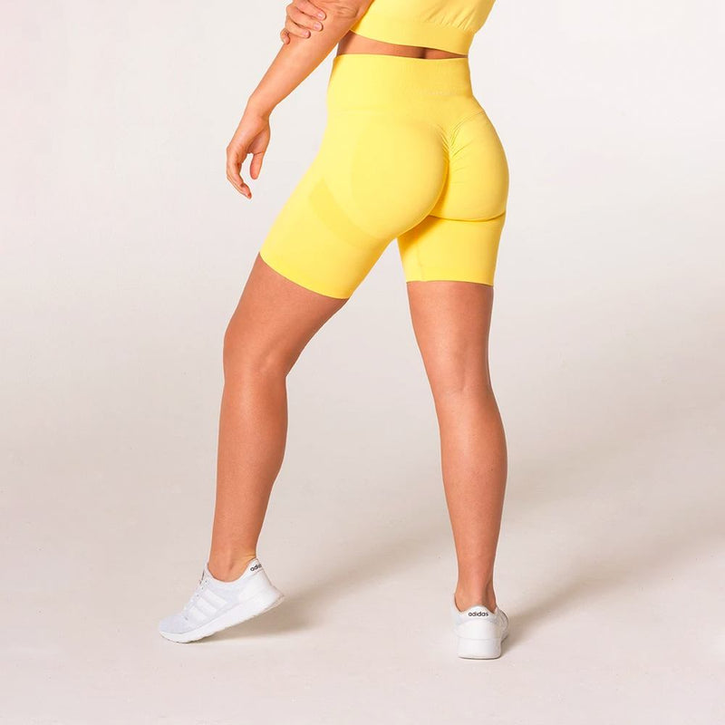 V3 Apparel Define Seamless Scrunch Shorts - Lemon